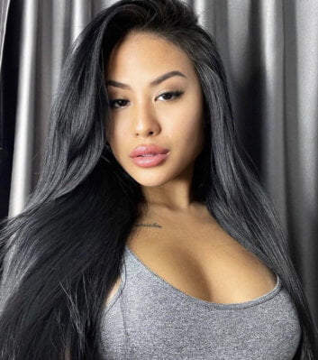 AmourMeet Website Review In 2025 — Free Credits, Costs, Legality