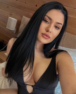 GoldenBrides image 1