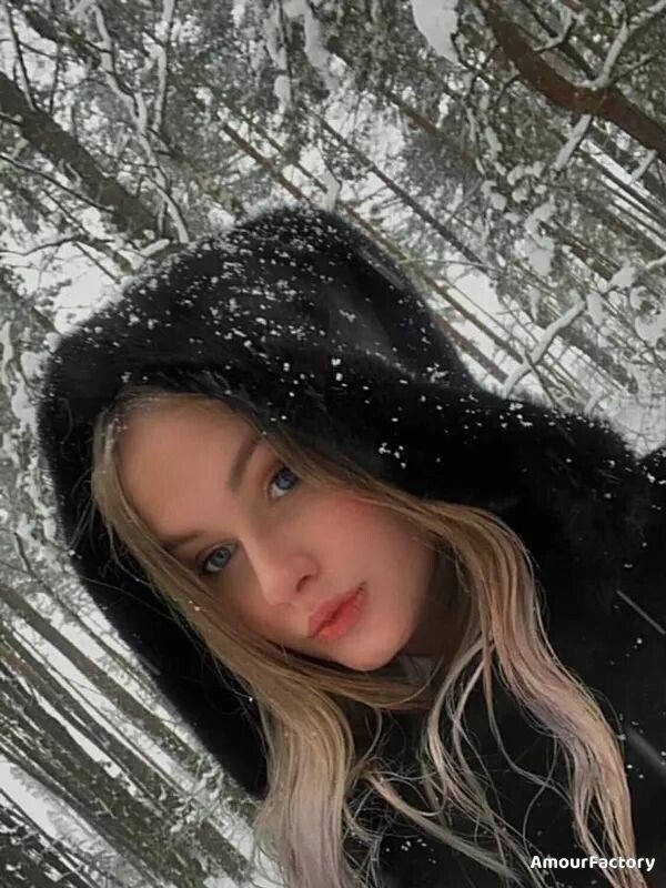 Polina, 18