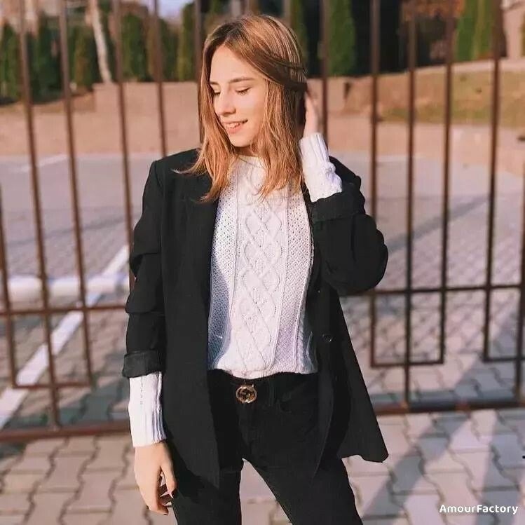 Maryna Profile image 2