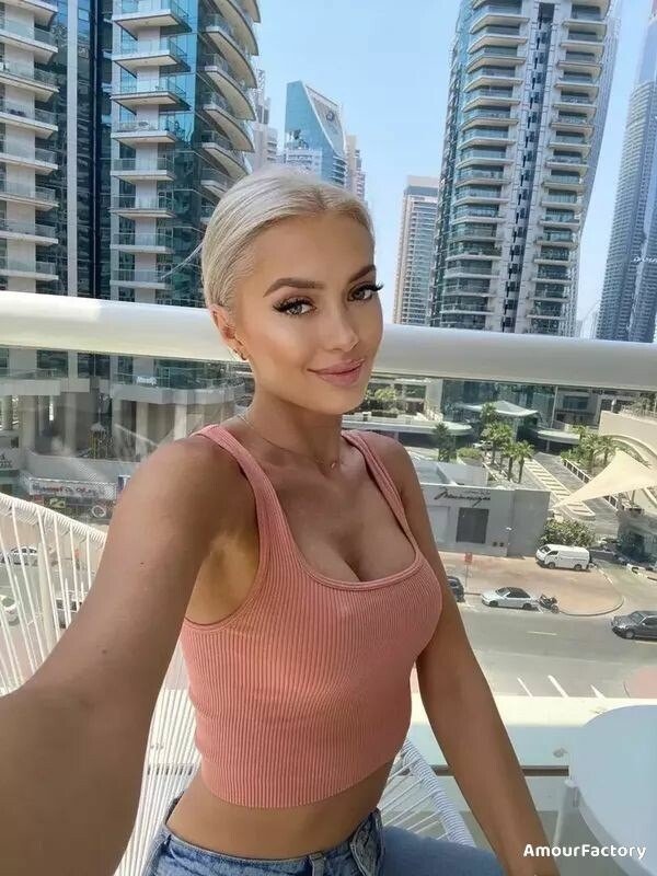 Marta, 32