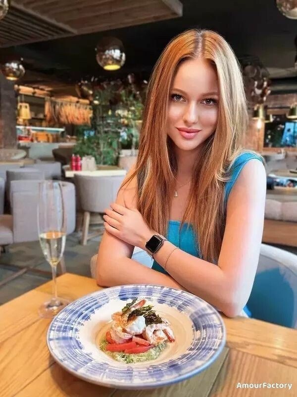 Anna Profile image 2