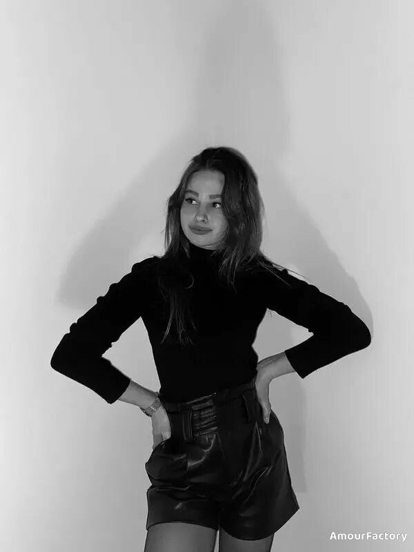 Diana Profile image 2