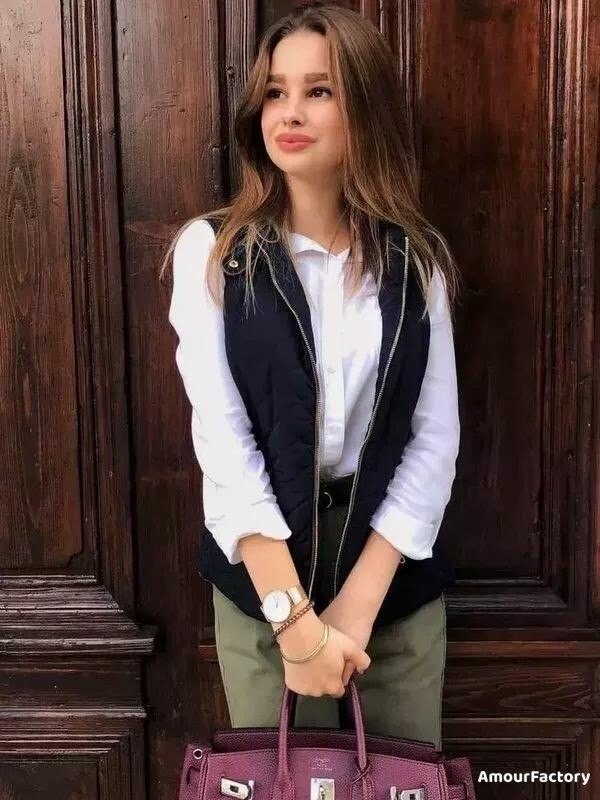 Diana Profile image 3