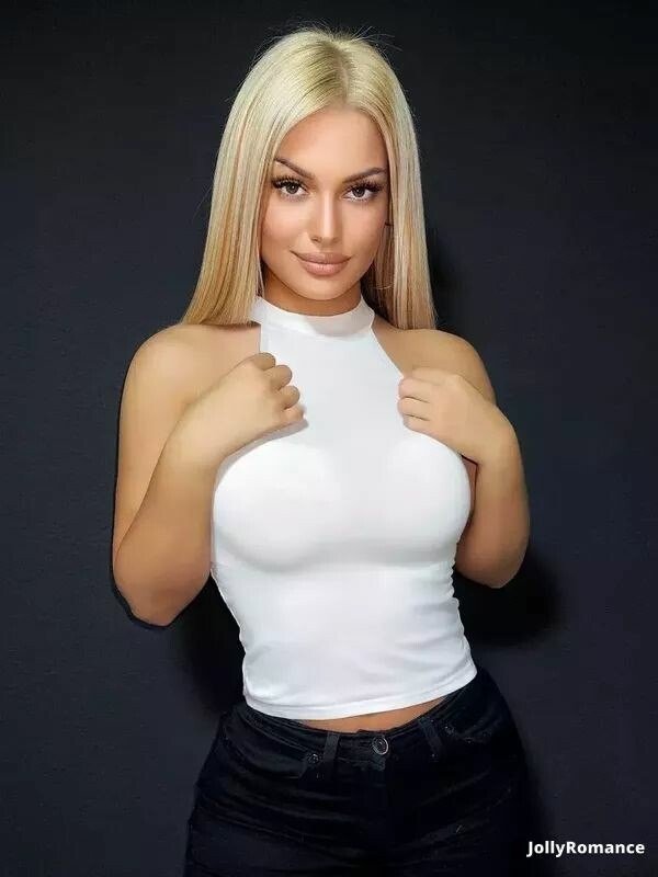 Milica, 26