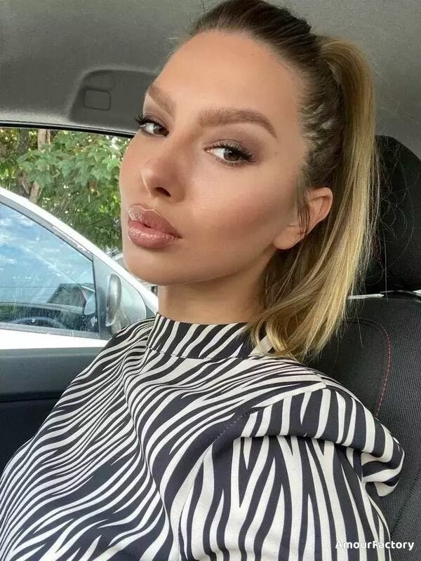 Andrijana Profile image 2