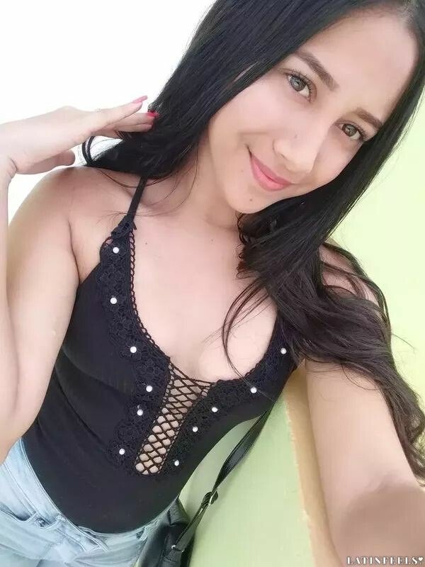 Vanessa Profile image 4