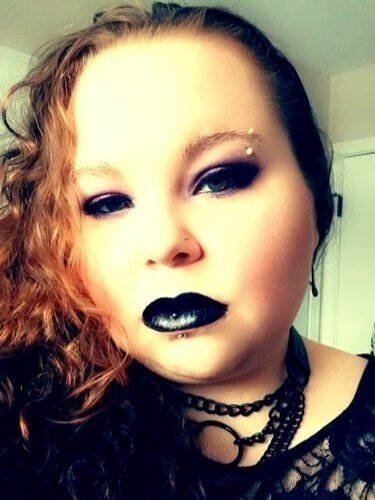 bloodqueen Profile image 1