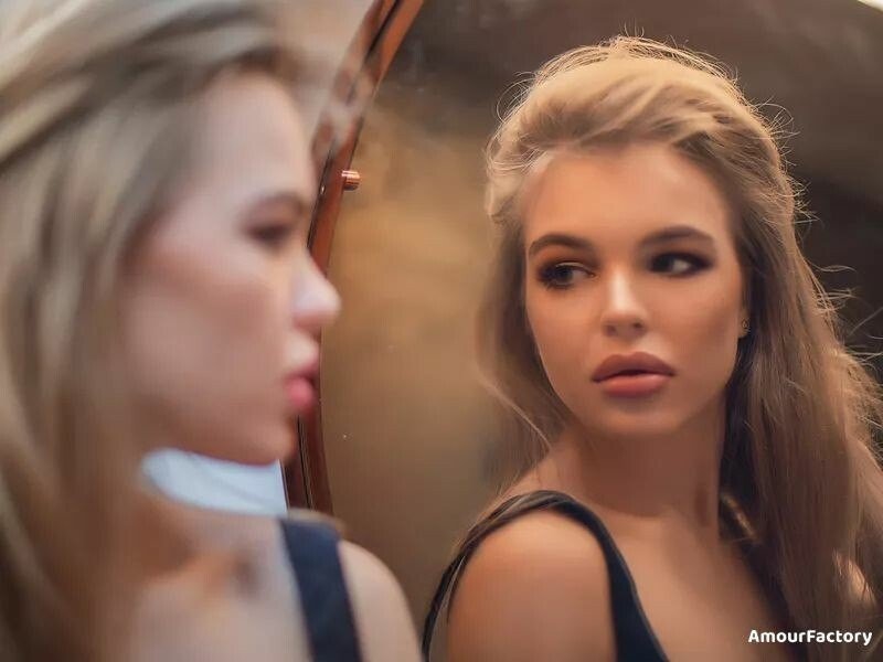 Anastasia, 21
