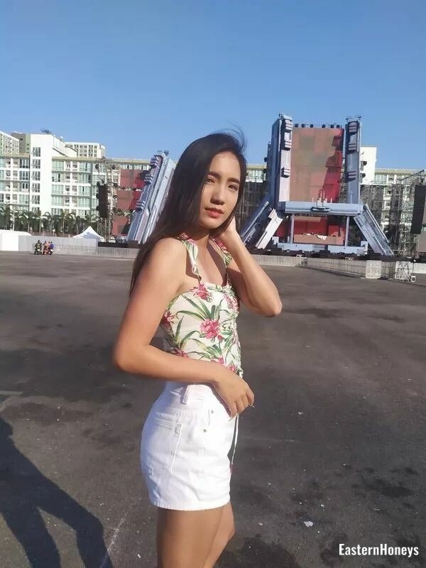 Alice Profile image 3