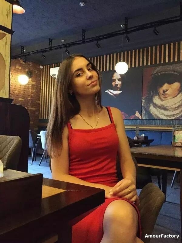 Liliia, 22