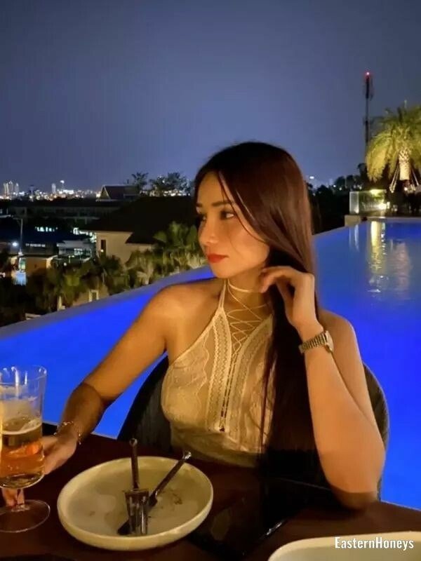 Laron Profile image 3