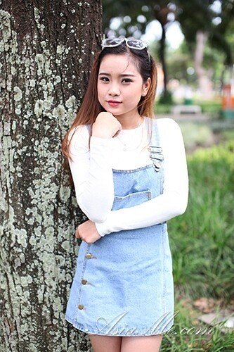 Hong Profile image 2