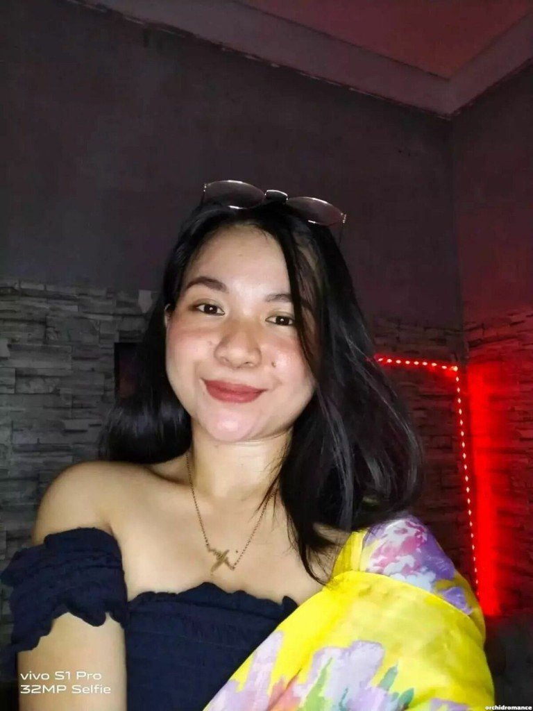 Darling Mae Profile image 2