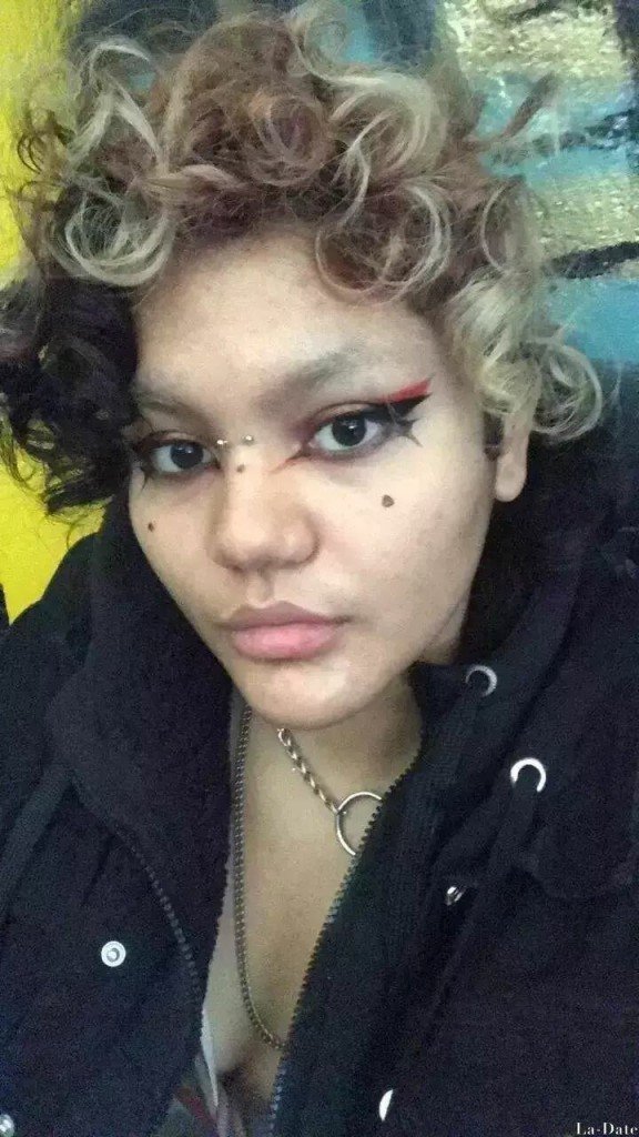 Kareny Profile image 6
