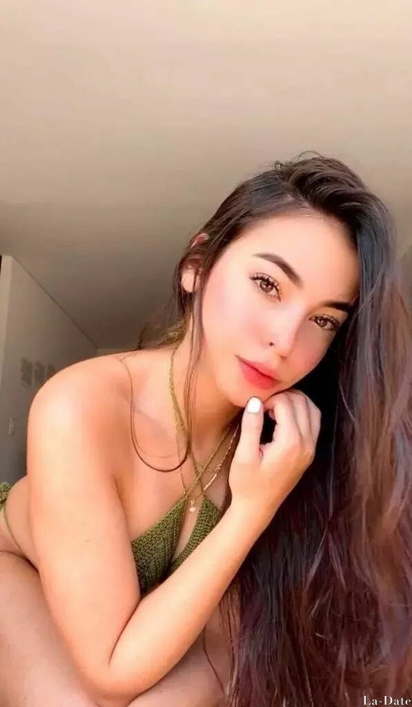Monica Profile image 6