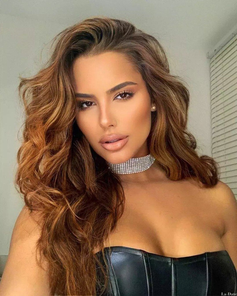 Betzabeth, 22