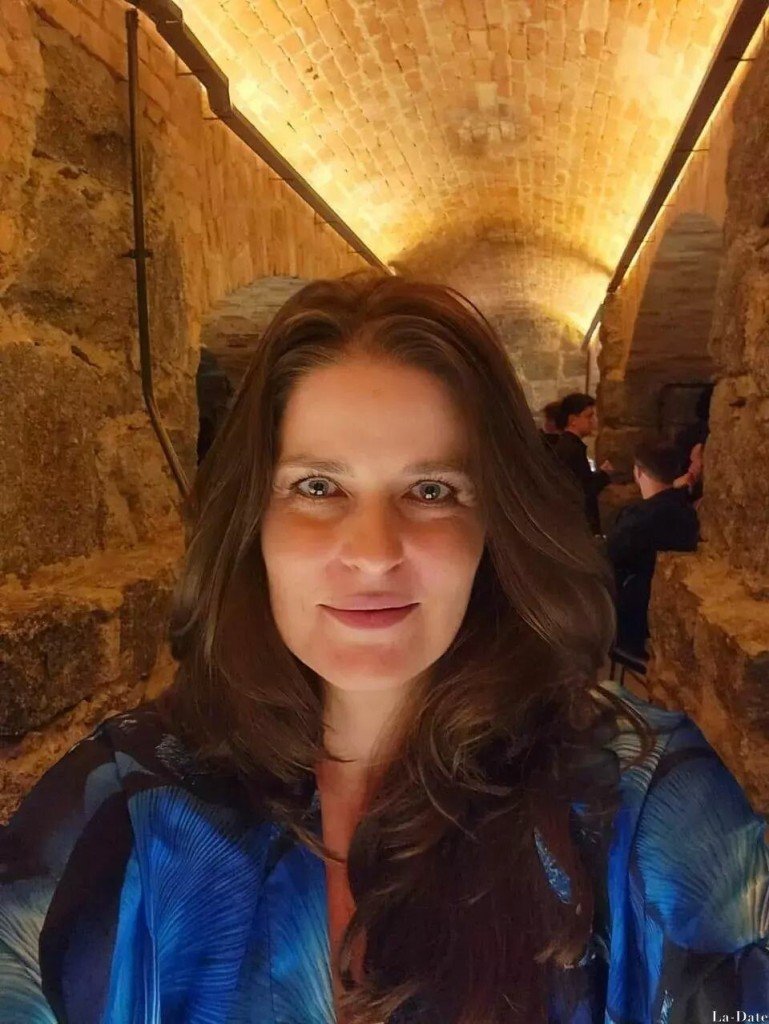 Katherine, 48