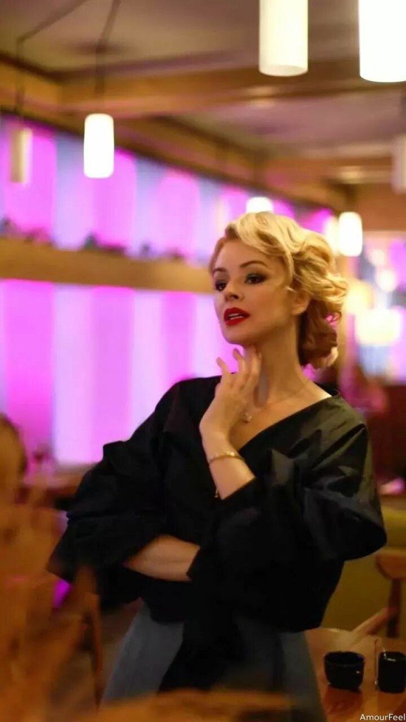 Lina Profile image 2