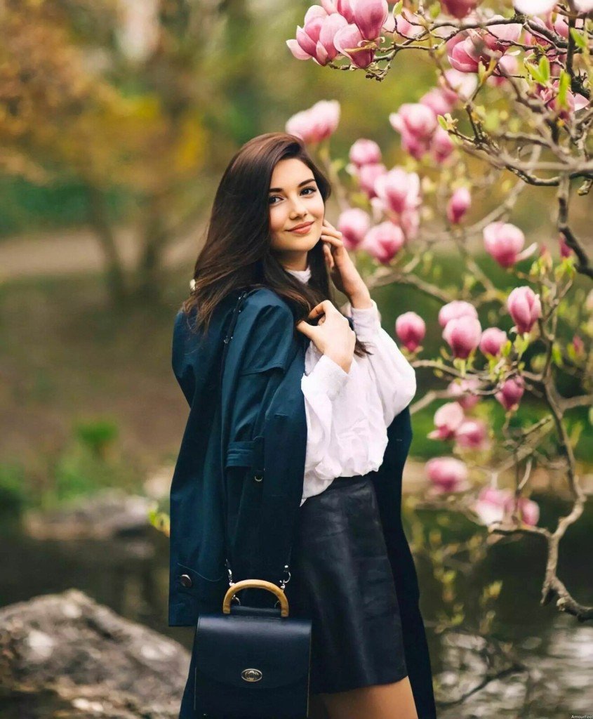 Rimma, 25