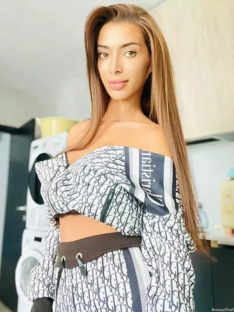 Lyudmila Profile image 5