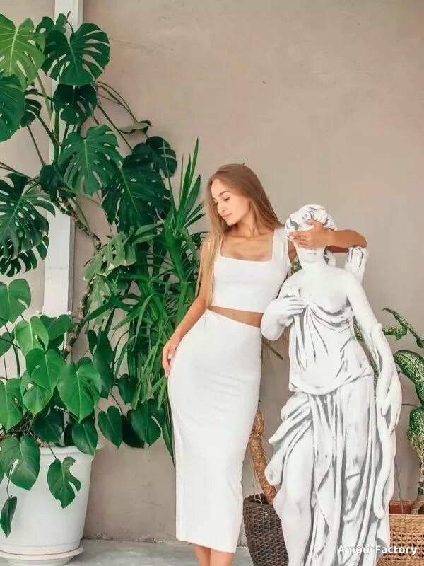 Karina Profile image 5