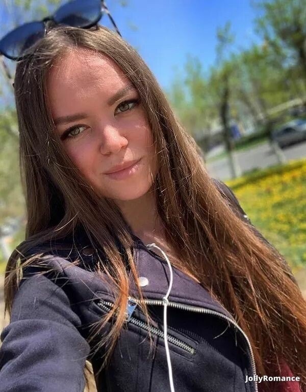 Irina Profile image 2