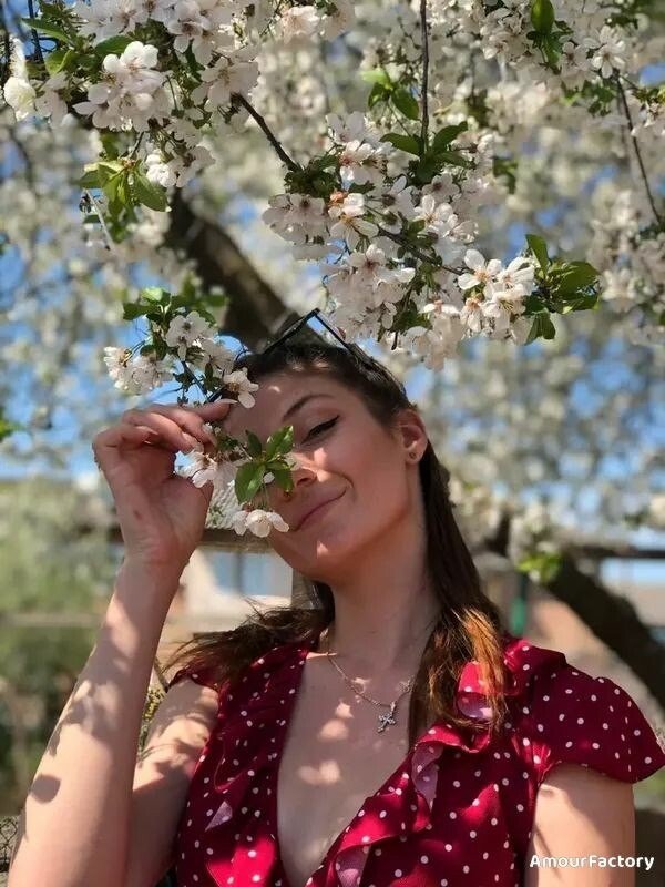 Annetta, 25