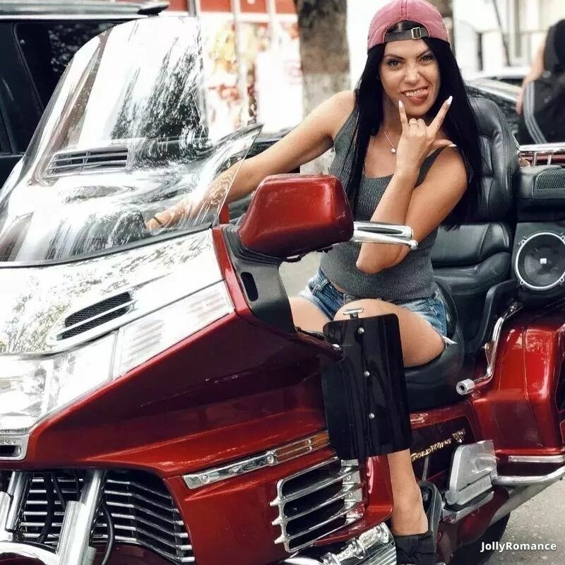 Evgenia Profile image 4