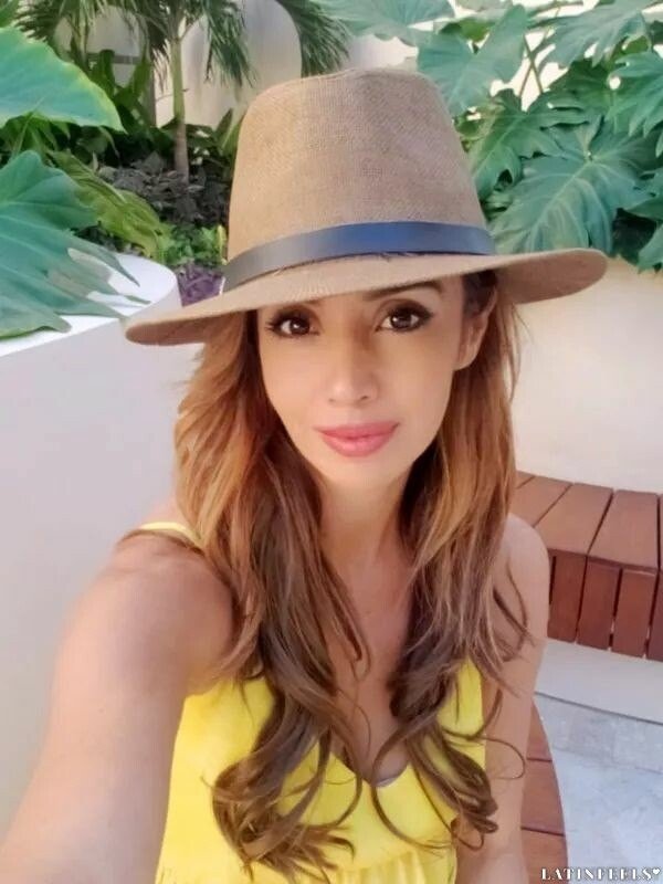 Carolina Profile image 3